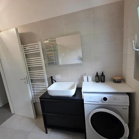 Al Laghetto - * كوليكو